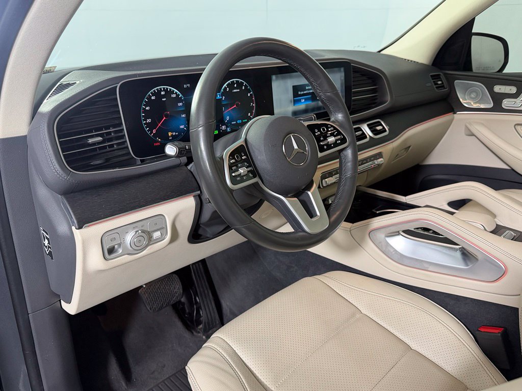 Used 2020 Mercedes-Benz GLS 450 4MATIC image 16