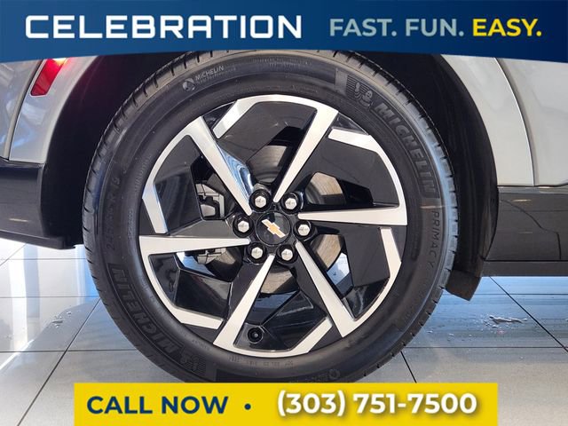 Used 2025 Chevrolet Equinox EV LT w/ Convenience Package image 15