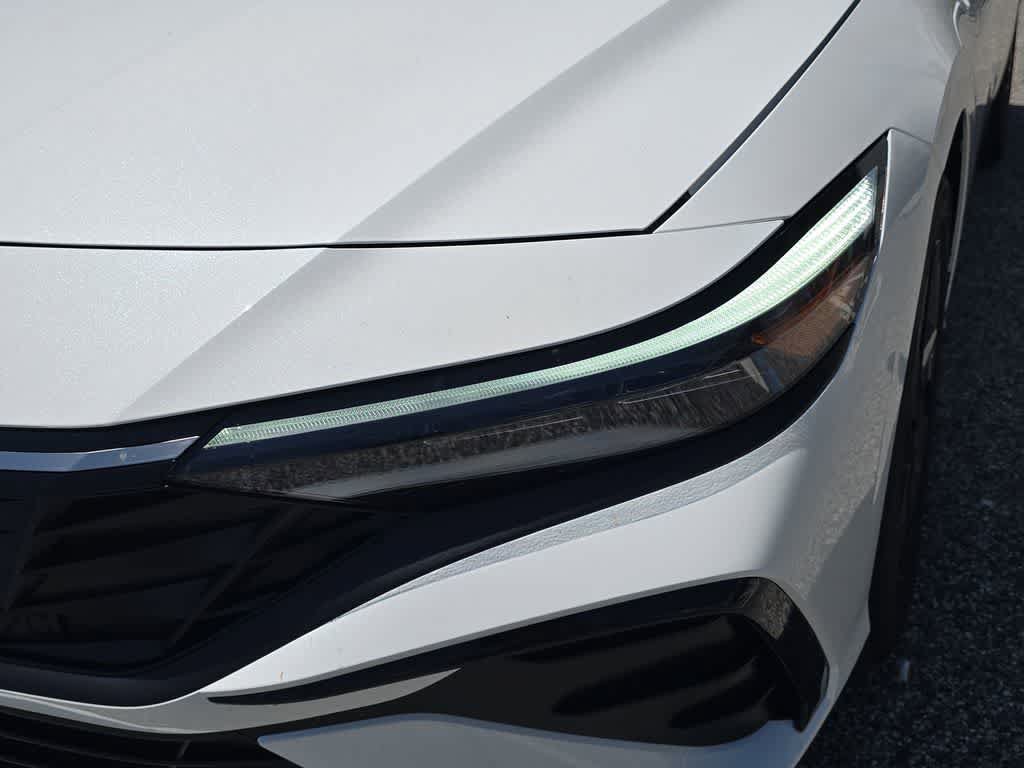 New 2026 Hyundai Elantra SEL Sport Premium FWD image 11