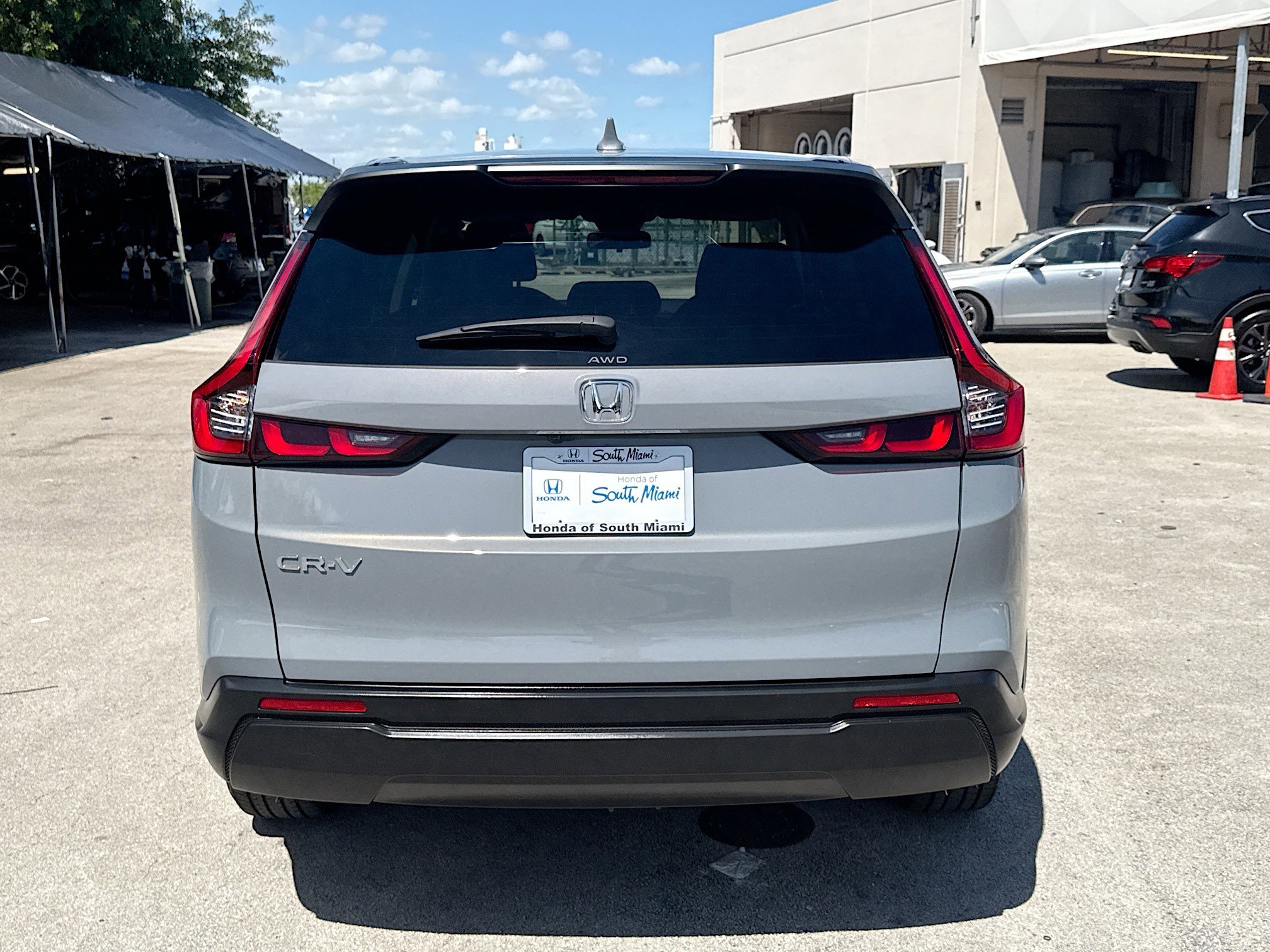 Used 2025 Honda CR-V LX image 6