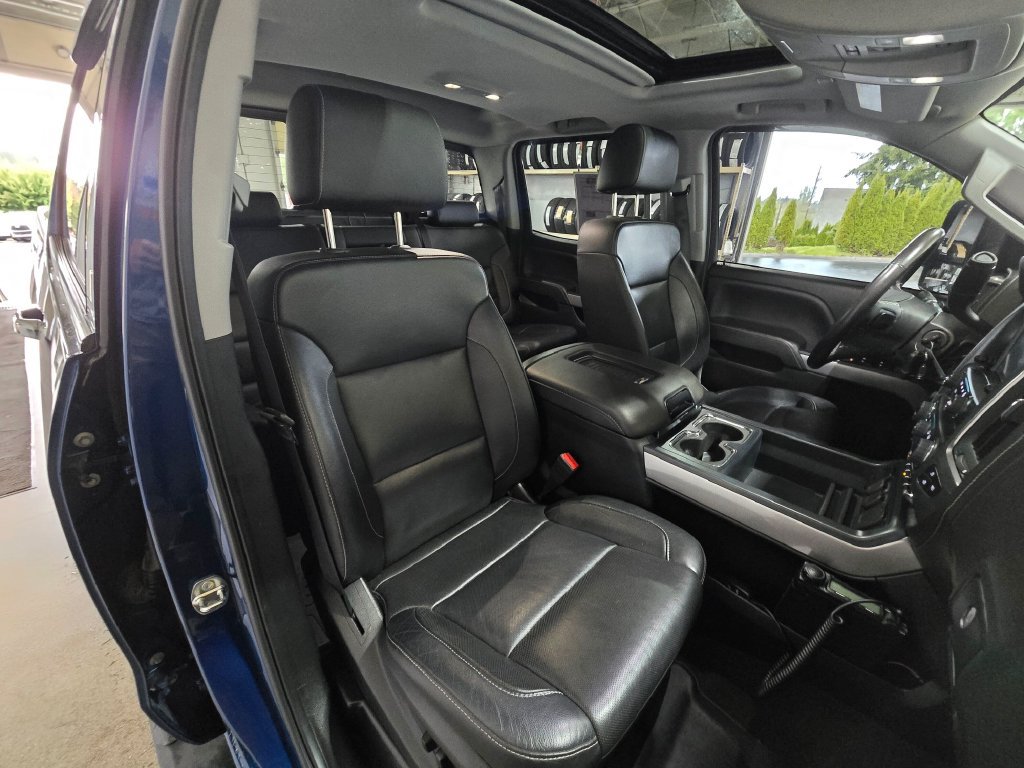 Used 2018 Chevrolet Silverado 3500 LTZ w/ Duramax Plus Package AWD/4WD image 33
