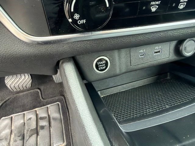 Used 2023 Nissan Rogue S FWD image 20