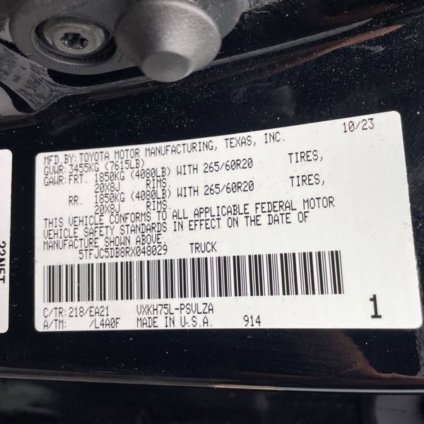 Used 2024 Toyota Tundra Limited image 21