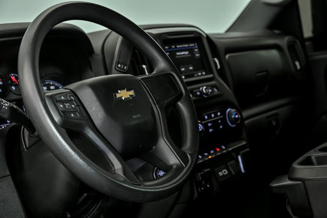 Certified 2024 Chevrolet Silverado 2500 Custom w/ Custom Value Package image 12