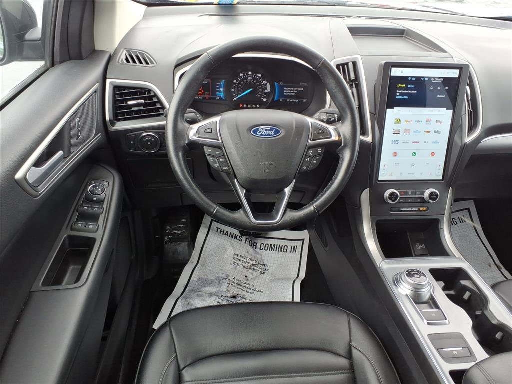 Used 2021 Ford Edge SEL w/ Convenience Package image 11