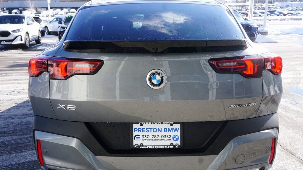 New 2026 BMW X2 xDrive28i w/ Convenience Package image 4