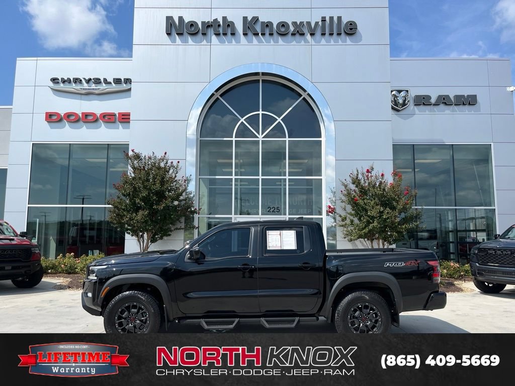 Used 2022 Nissan Frontier PRO-4X w/ Pro-4X Premium Package AWD/4WD image 2