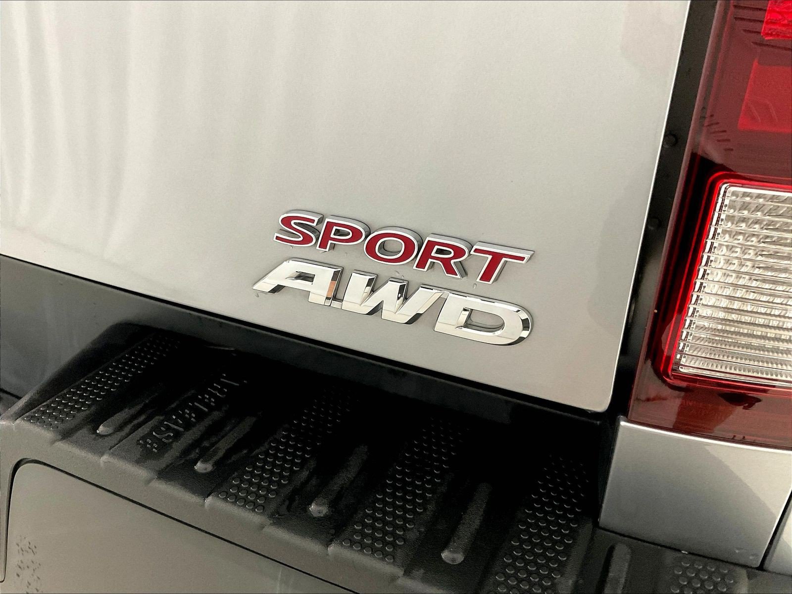 Used 2021 Honda Ridgeline Sport image 25