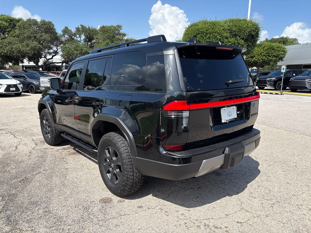 Certified 2026 Lexus GX 550 w/ Accessory Package (CT) AWD/4WD image 3