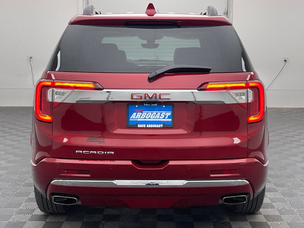 Used 2021 GMC Acadia Denali w/ Denali Technology Package FWD image 11