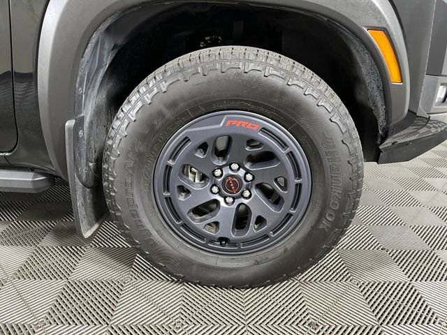 Used 2025 Nissan Frontier PRO-4X w/ Pro Convenience Package AWD/4WD image 9