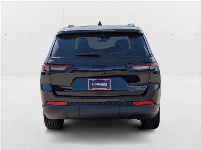 New 2025 Jeep Grand Cherokee L Limited w/ Black Appearance Package image 8