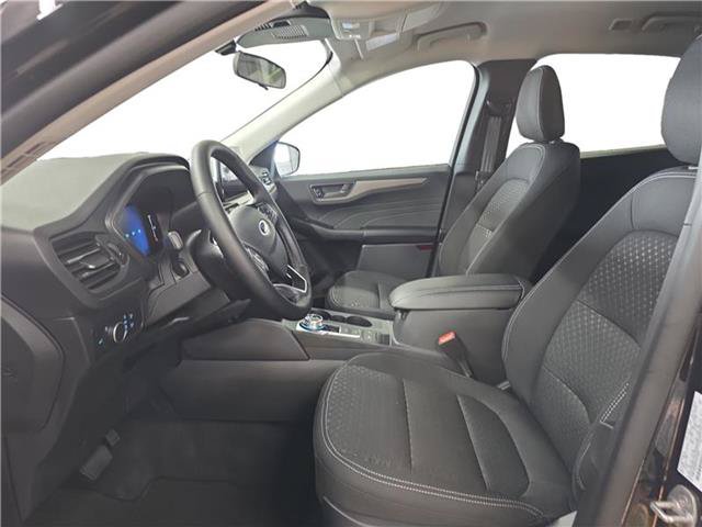 New 2026 Ford Escape Active w/ Cold Weather Package AWD/4WD image 9