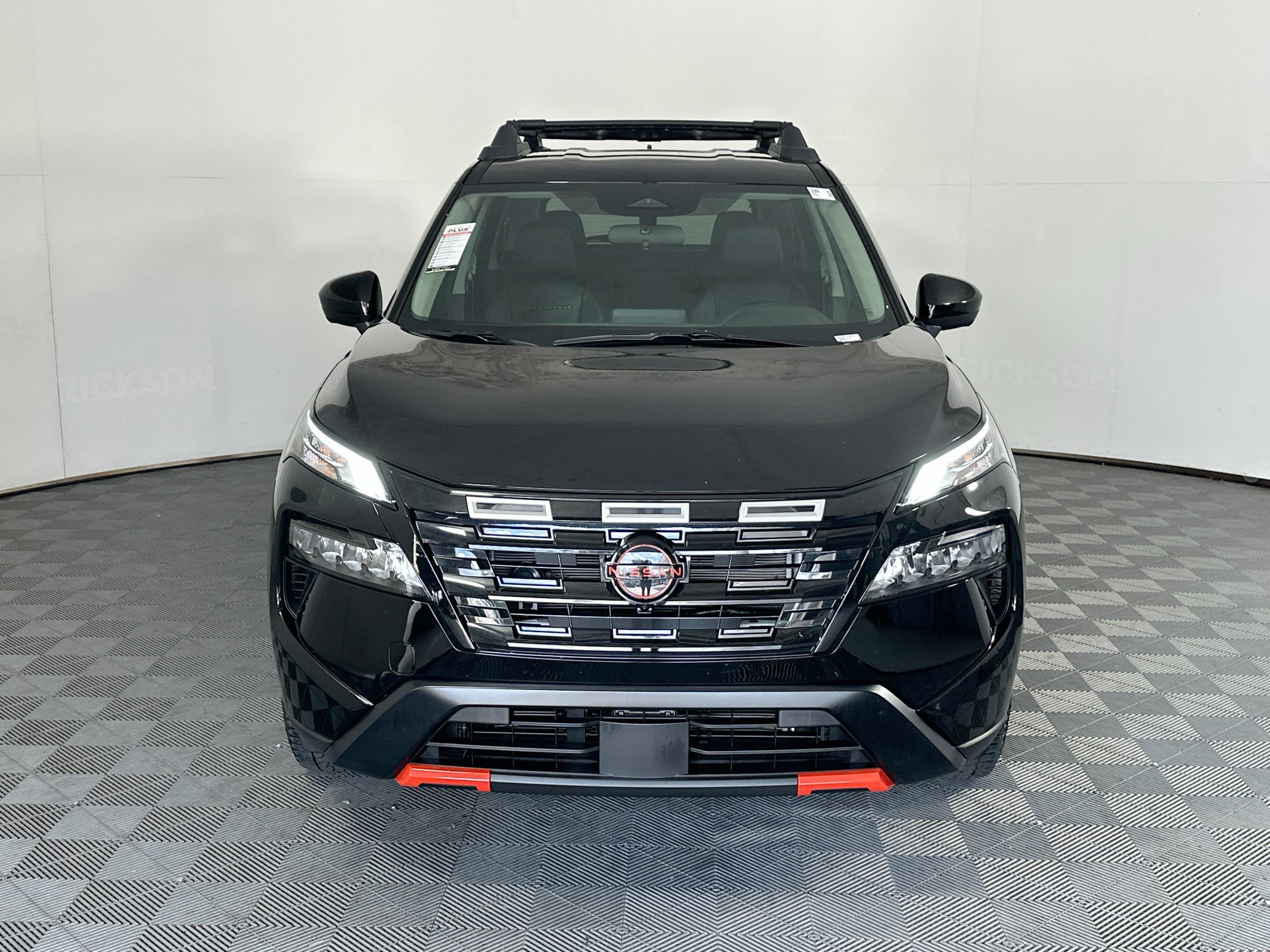 Used 2026 Nissan Rogue SV AWD/4WD image 8
