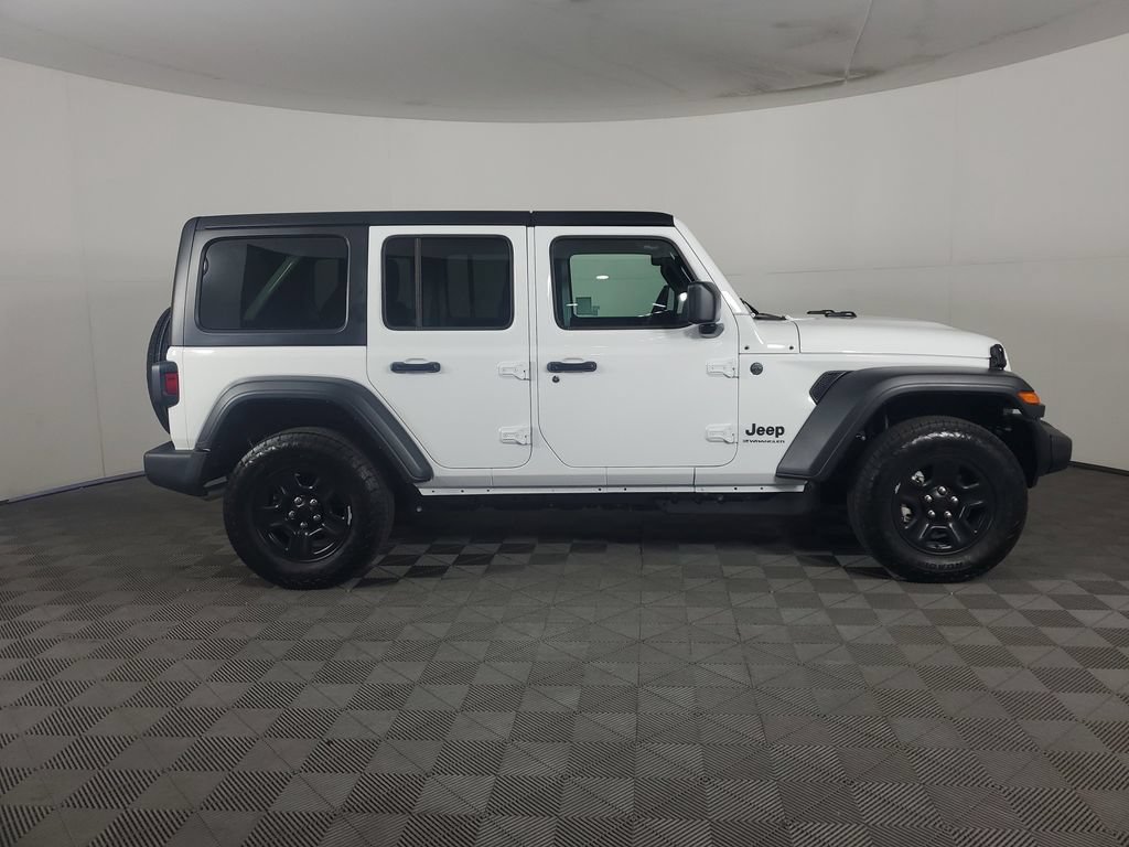 Used 2026 Jeep Wrangler Unlimited Sport AWD/4WD image 3
