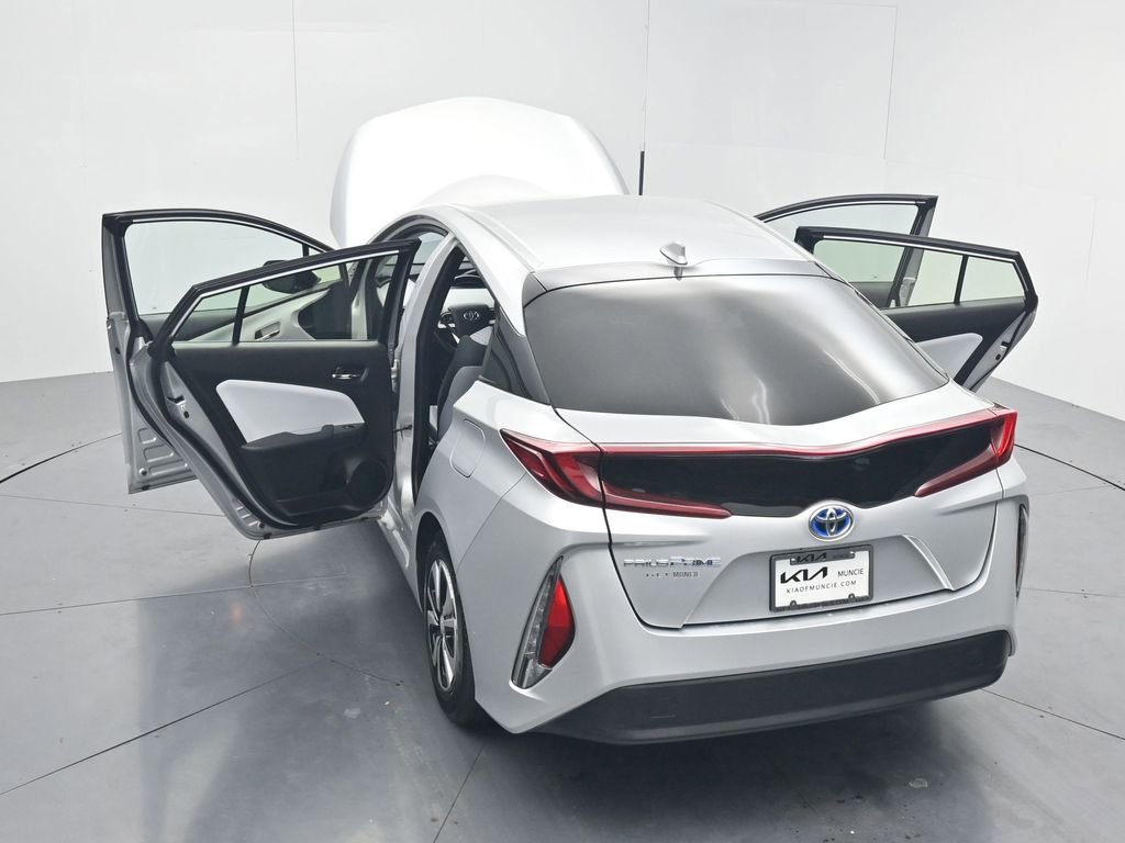 Used 2017 Toyota Prius Prime Plus w/ Carpet Mat Package FWD image 54