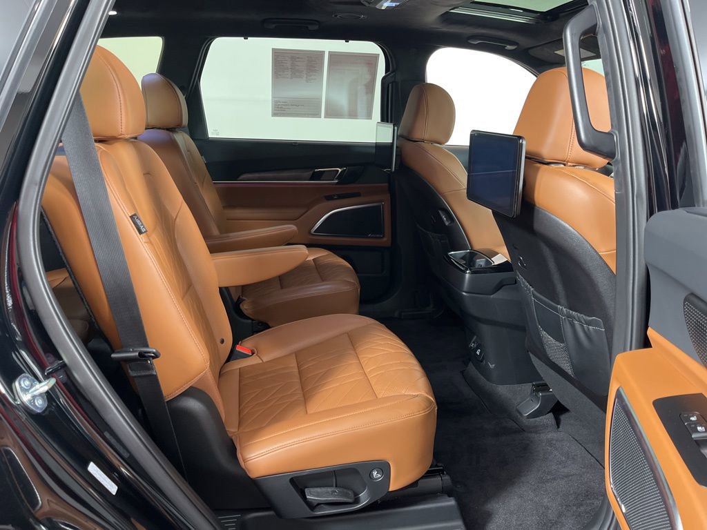 Used 2025 Kia Telluride SX Prestige X-Line image 9