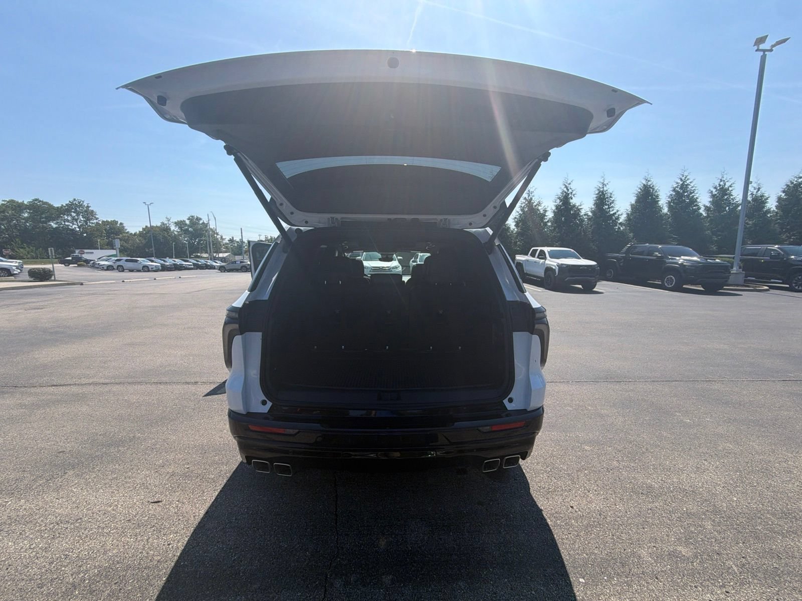 Used 2026 Chevrolet Traverse RS AWD/4WD image 30