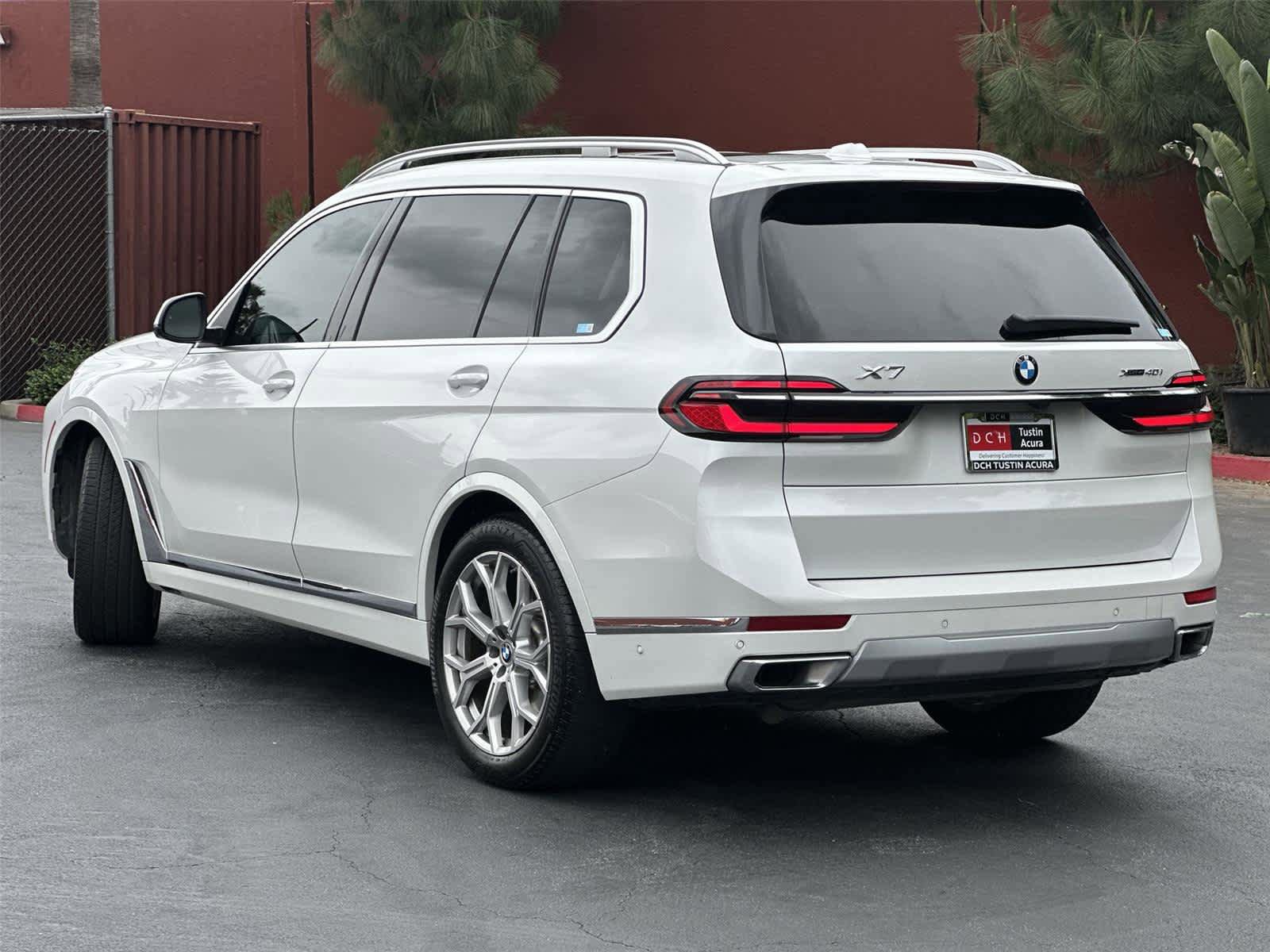Used 2025 BMW X7 xDrive40i w/ Executive Package AWD/4WD image 5