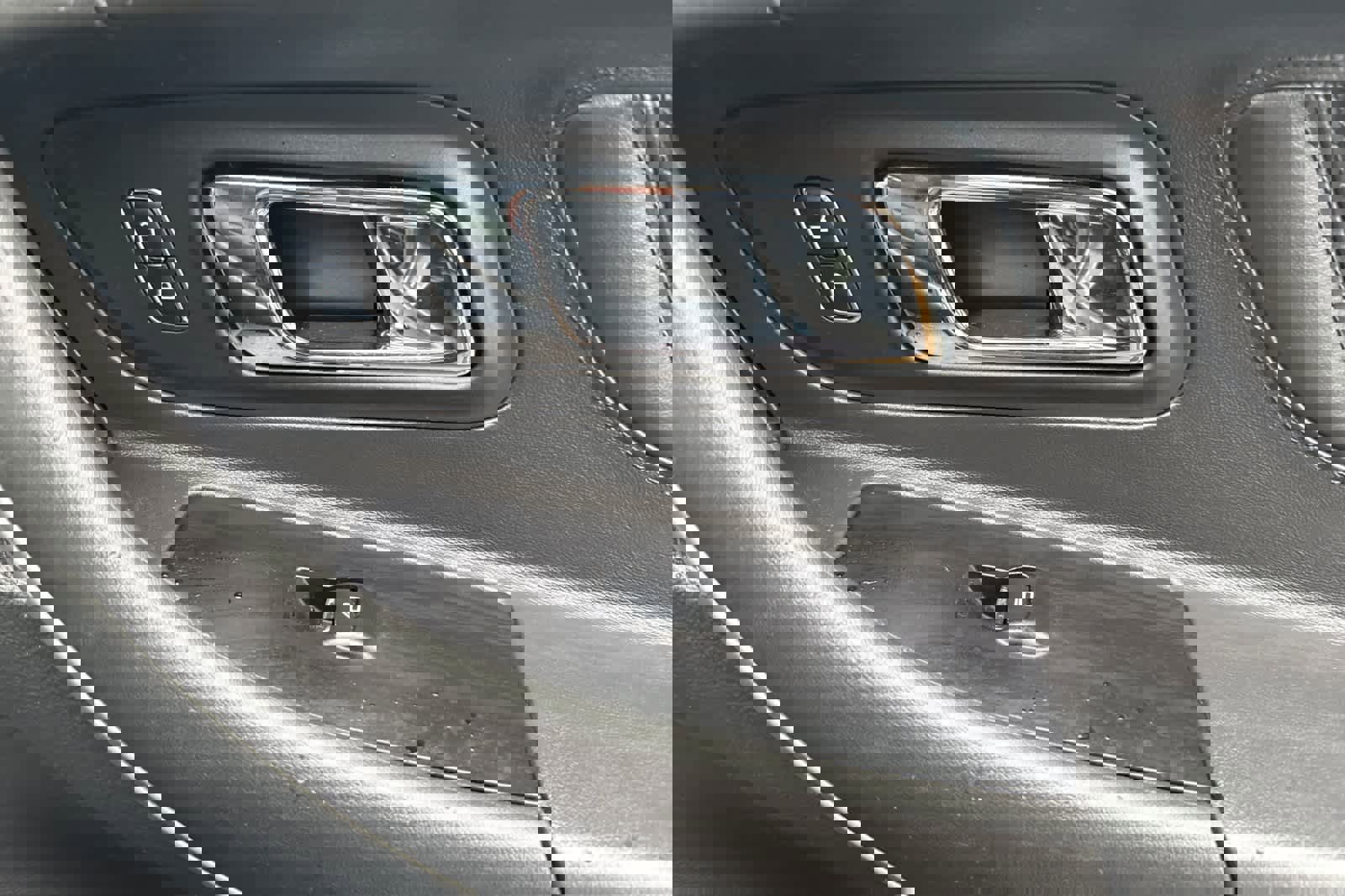 Used 2017 Ford Taurus SEL w/ Equipment Group 201A image 18