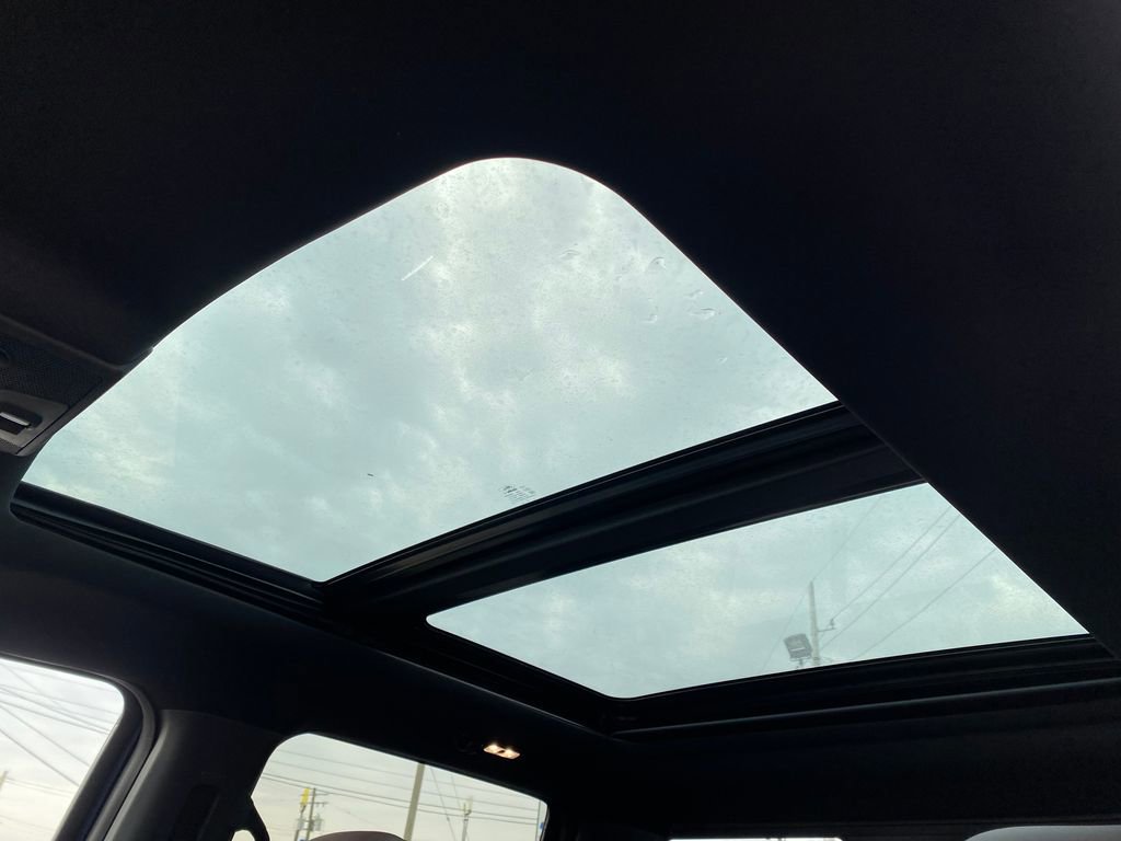 Used 2015 Ford F150 Platinum w/ Technology Package image 12