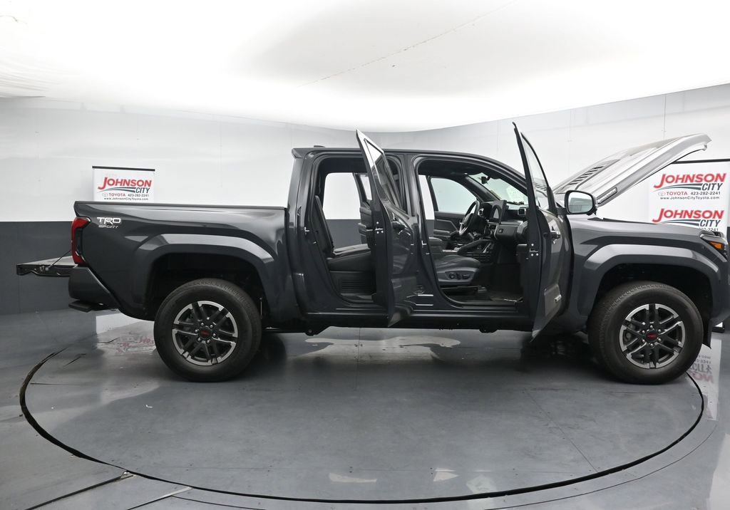 Used 2025 Toyota Tacoma TRD Sport w/ TRD Sport Premium Package AWD/4WD image 27