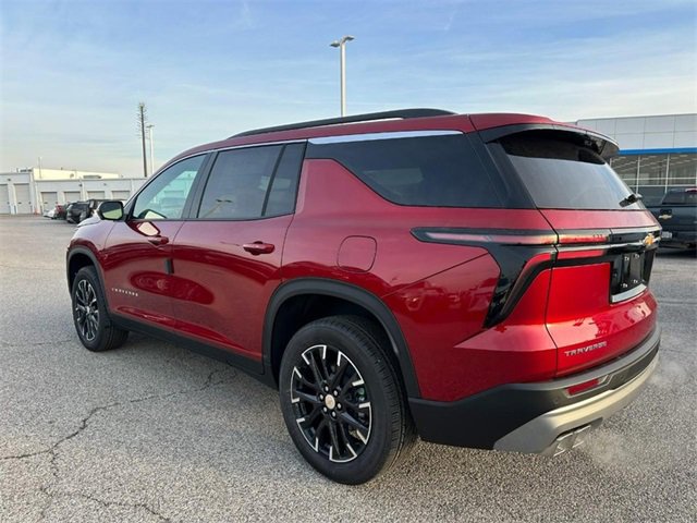 New 2026 Chevrolet Traverse LT w/ Sun and Wheel Package image 3