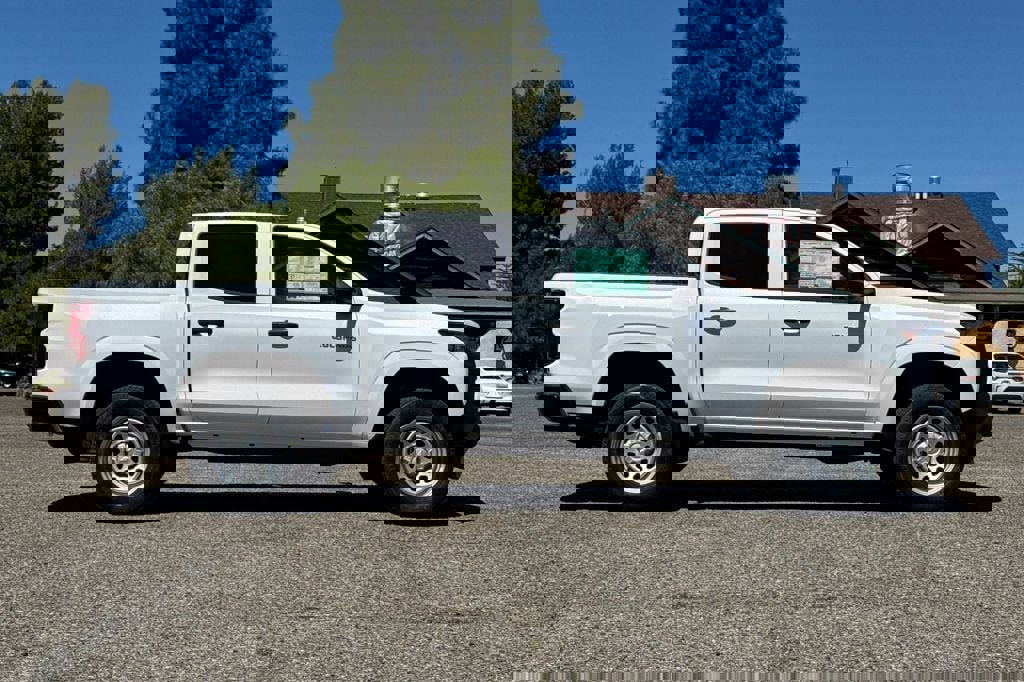 New 2026 Chevrolet Colorado W/T RWD image 3