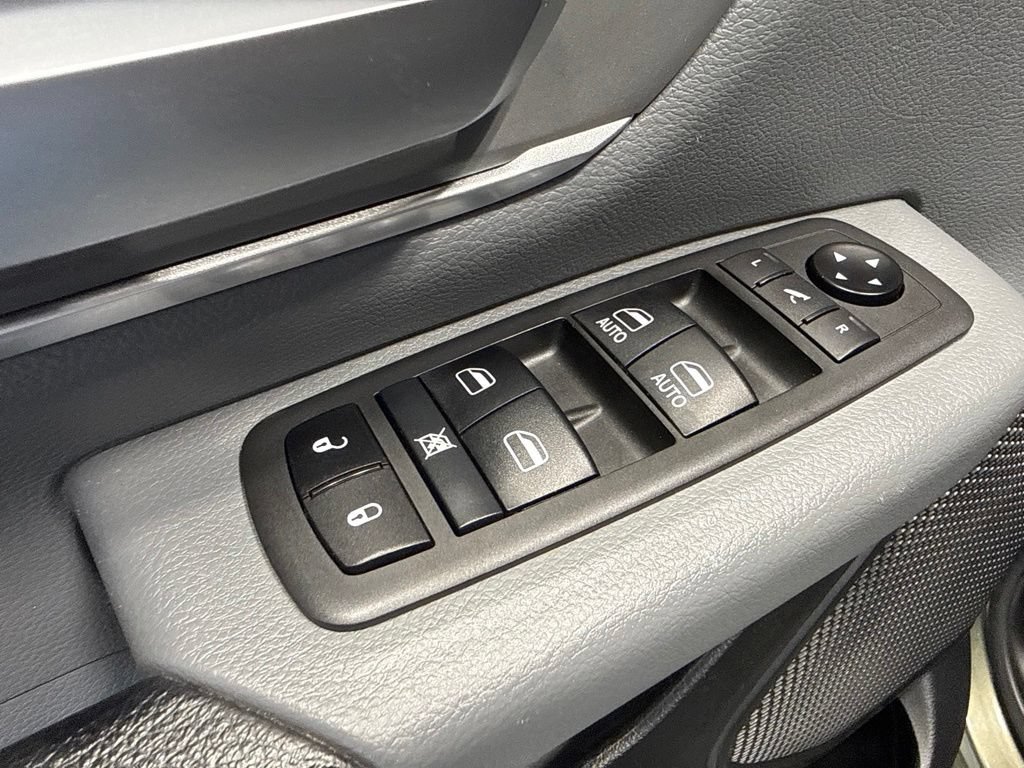 Used 2021 RAM 1500 Lone Star AWD/4WD image 19
