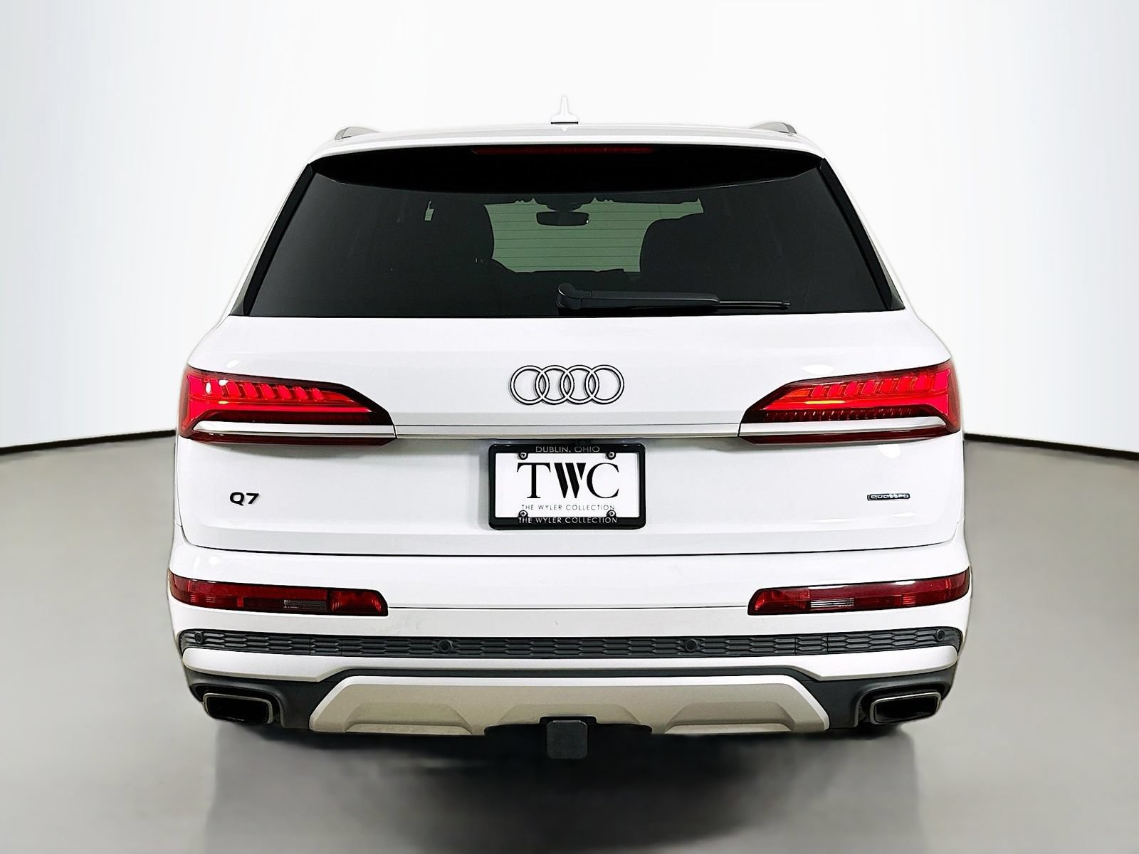 Used 2025 Audi Q7 3.0T Premium Plus w/ Premium Plus Package AWD/4WD image 6