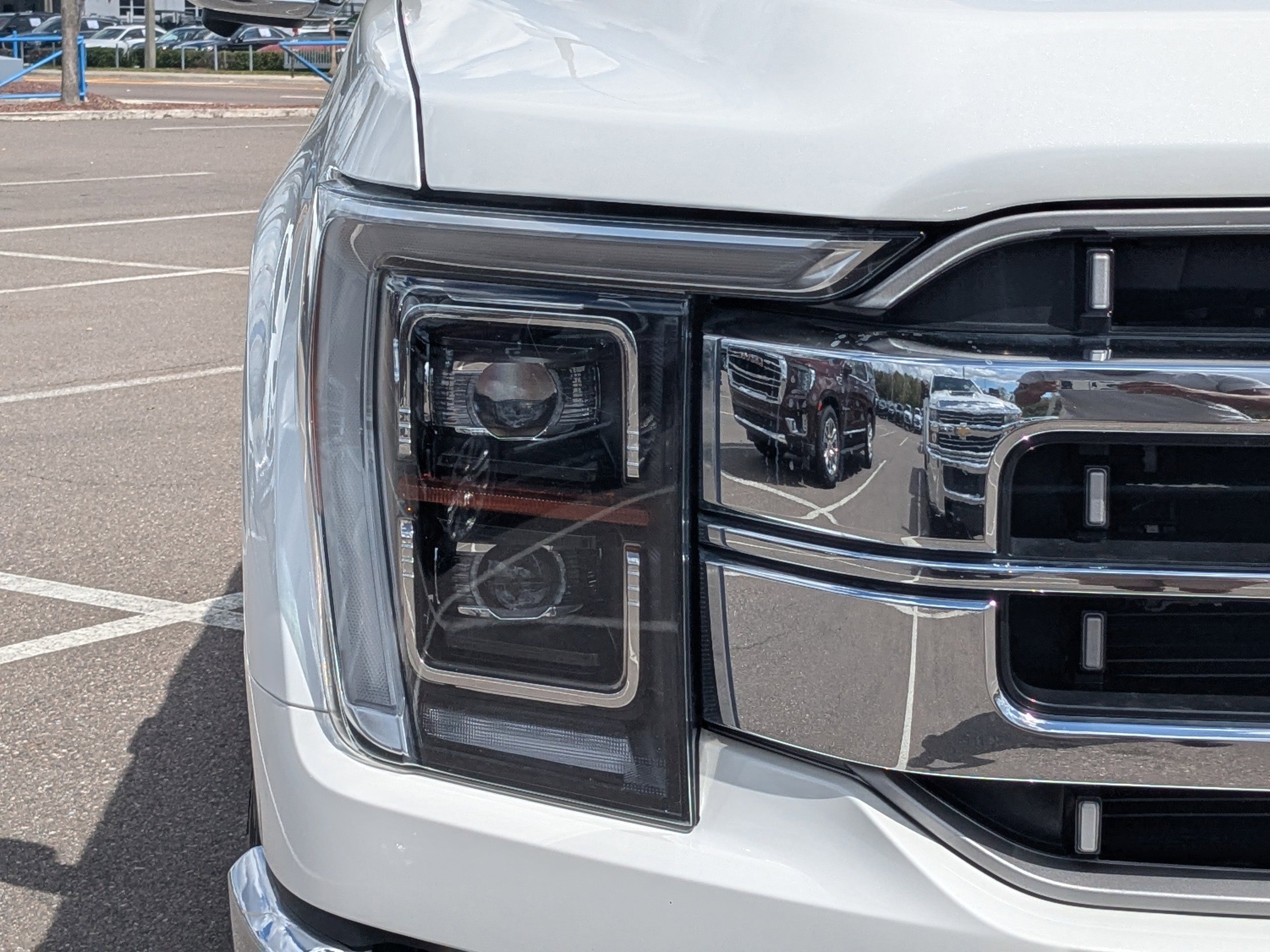 Used 2023 Ford F150 Lariat w/ Equipment Group 502A High image 9