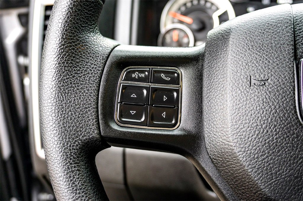 Used 2020 RAM 1500 Classic Warlock w/ Electronics Group image 18