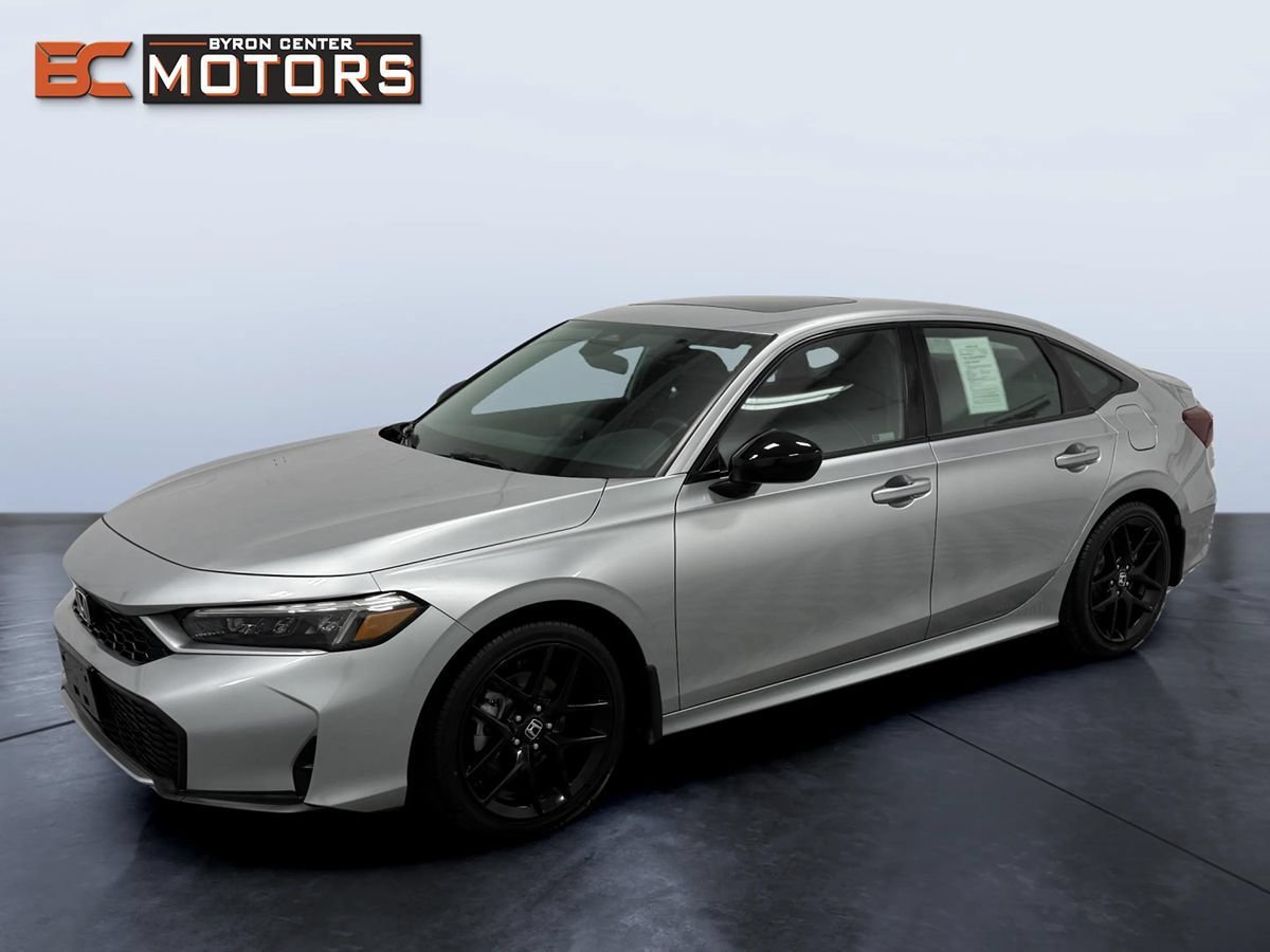 Used 2025 Honda Civic Sport image 1