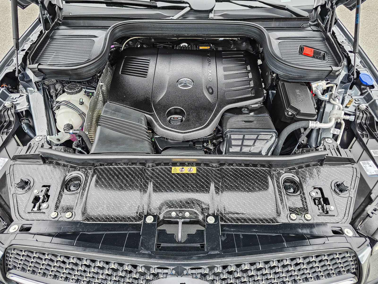 New 2026 Mercedes-Benz GLE 450 4MATIC Coupe image 28