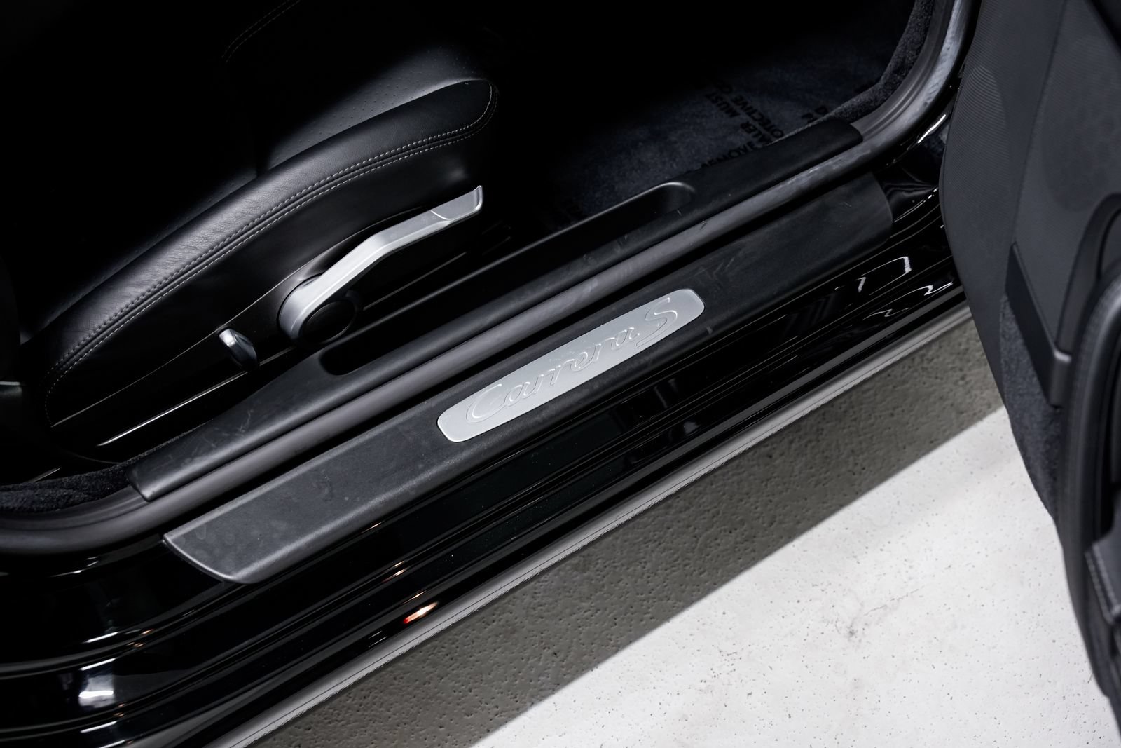 Used 2006 Porsche 911 Carrera S RWD image 22