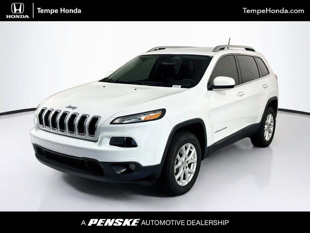 Used 2017 Jeep Cherokee Latitude w/ Cold Weather Group