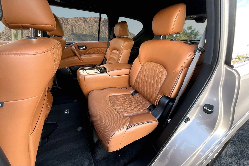 Used 2024 INFINITI QX80 Sensory w/ Cargo Package AWD/4WD image 26