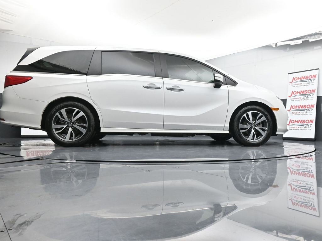 Used 2023 Honda Odyssey Touring image 42