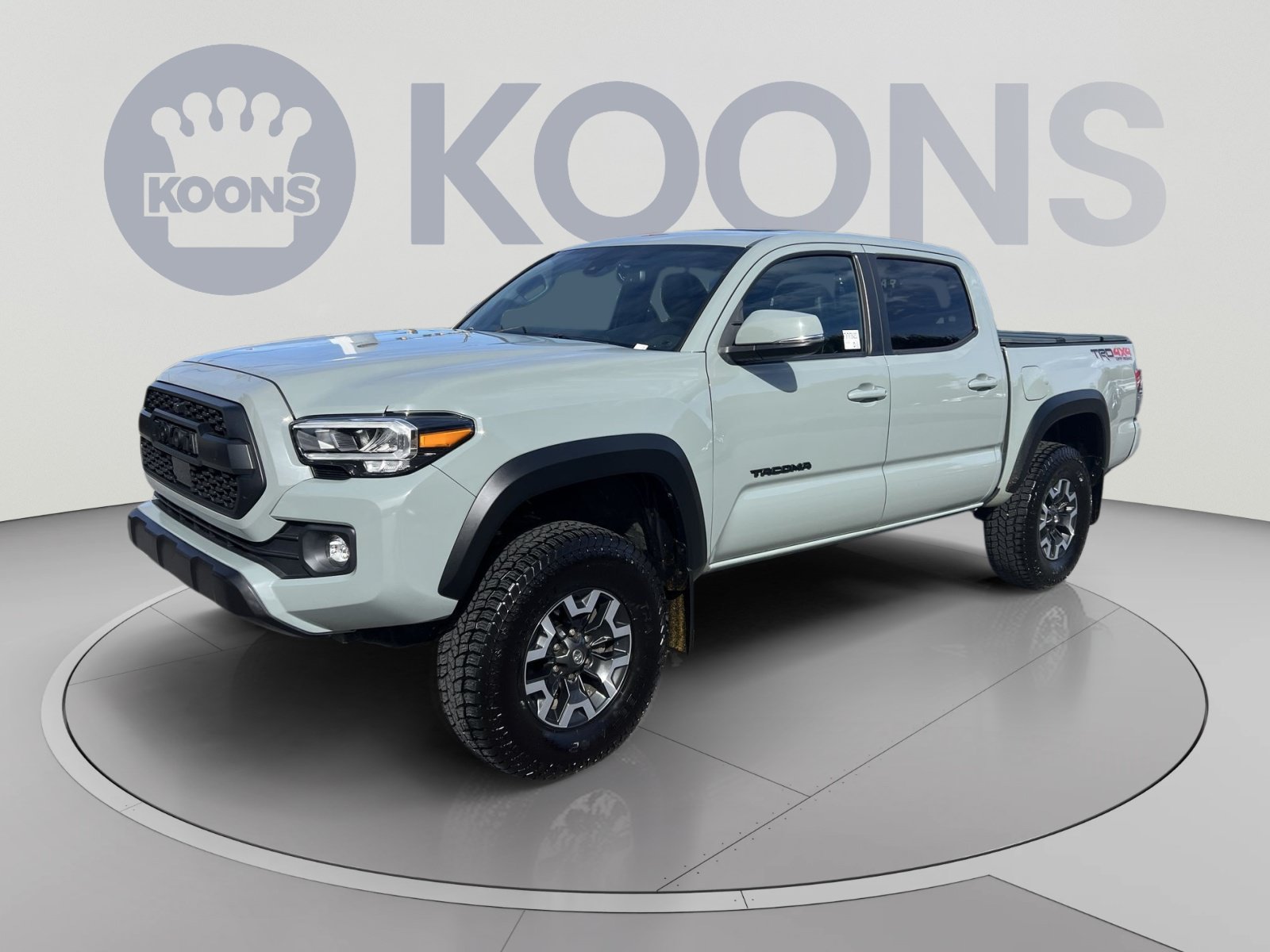 Used 2022 Toyota Tacoma TRD Off-Road w/ Technology Package AWD/4WD image 1