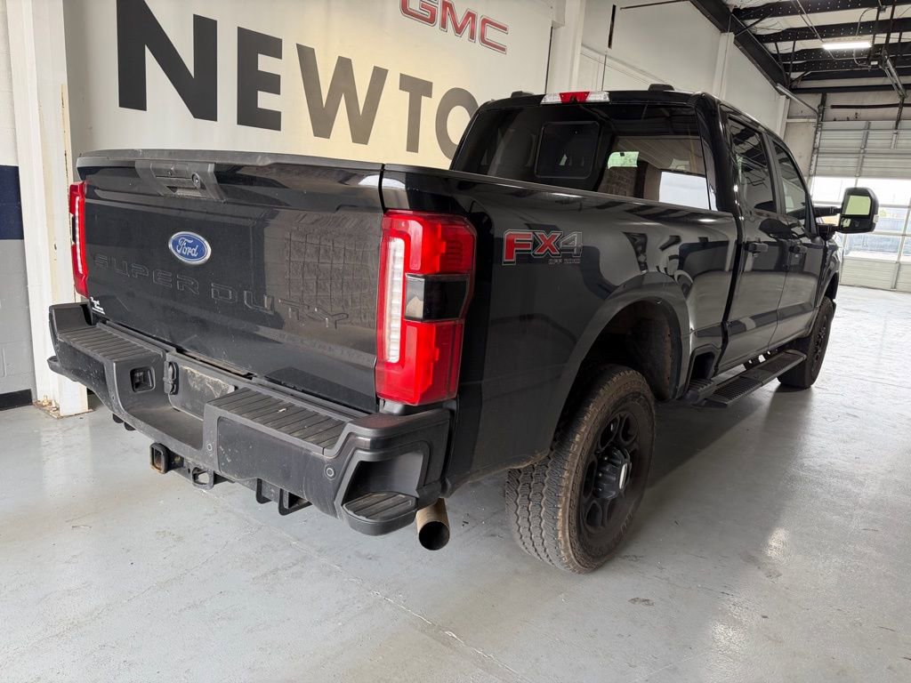 Used 2024 Ford F250 XL w/ STX Appearance Package image 19