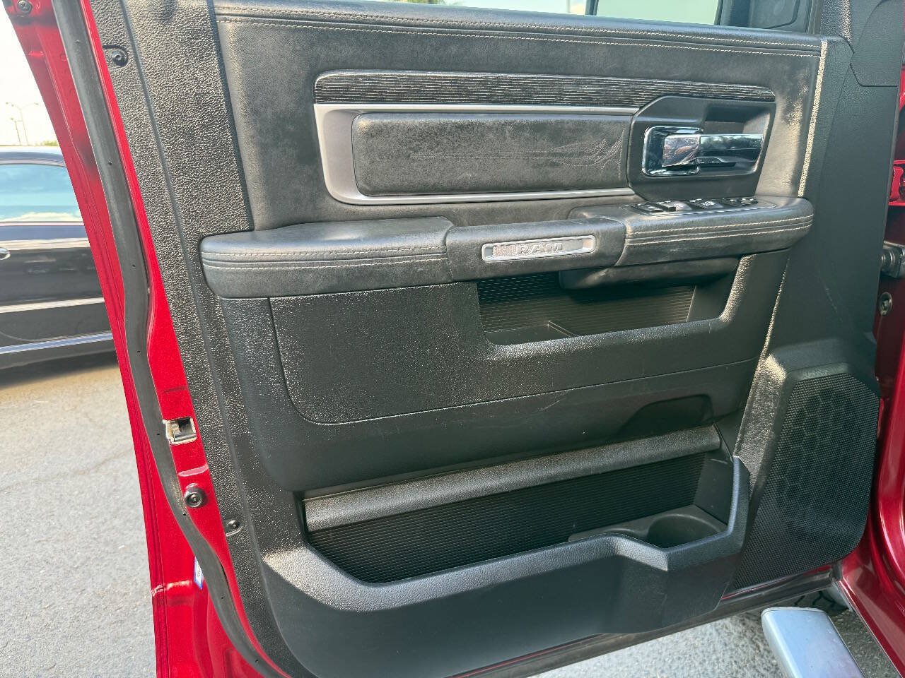 Used 2014 RAM 1500 Limited AWD/4WD image 13