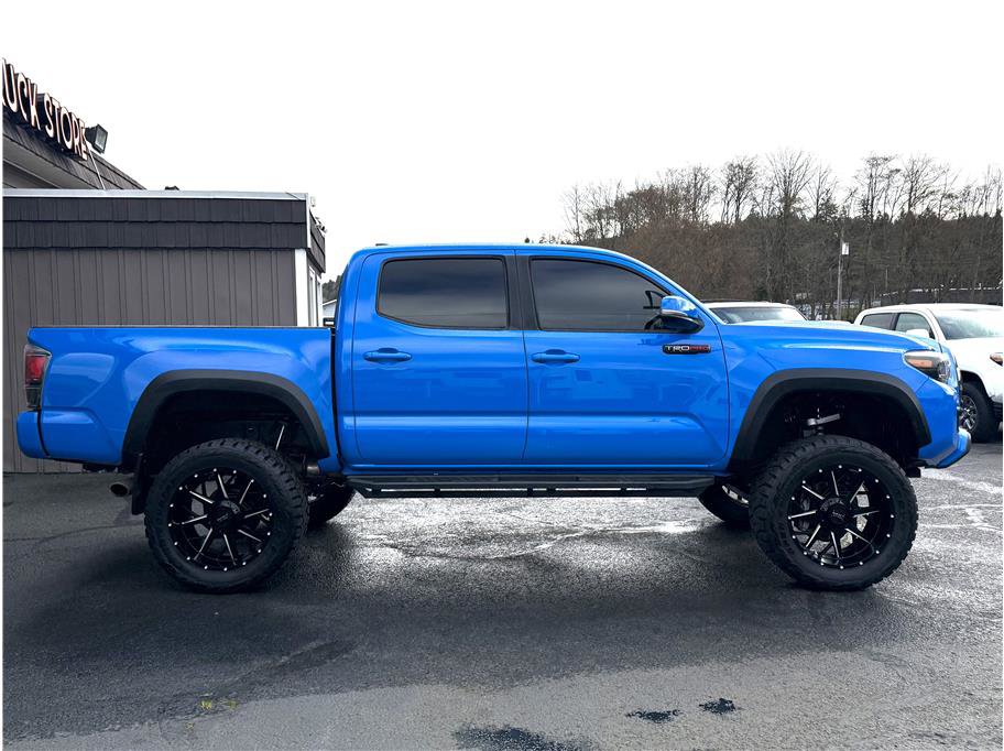 Used 2019 Toyota Tacoma TRD Pro image 3