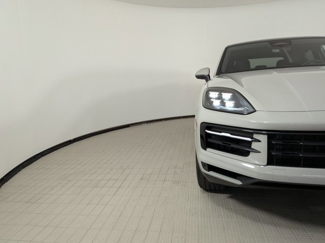 New 2026 Porsche Cayenne Coupe image 10