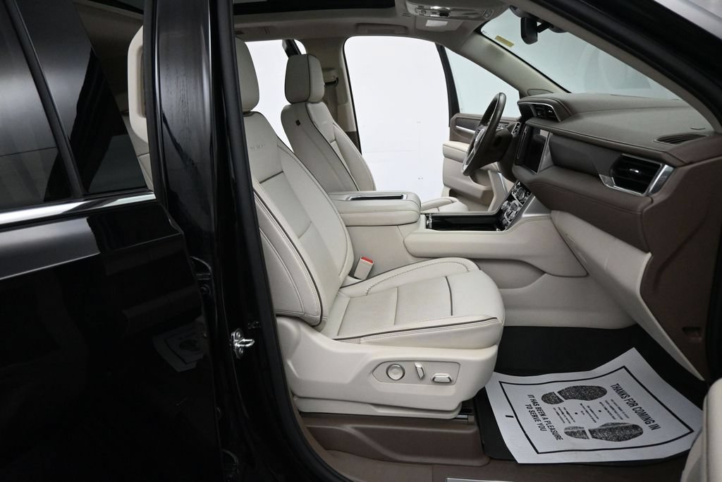 Used 2023 GMC Yukon Denali w/ Max Trailering Package AWD/4WD image 28
