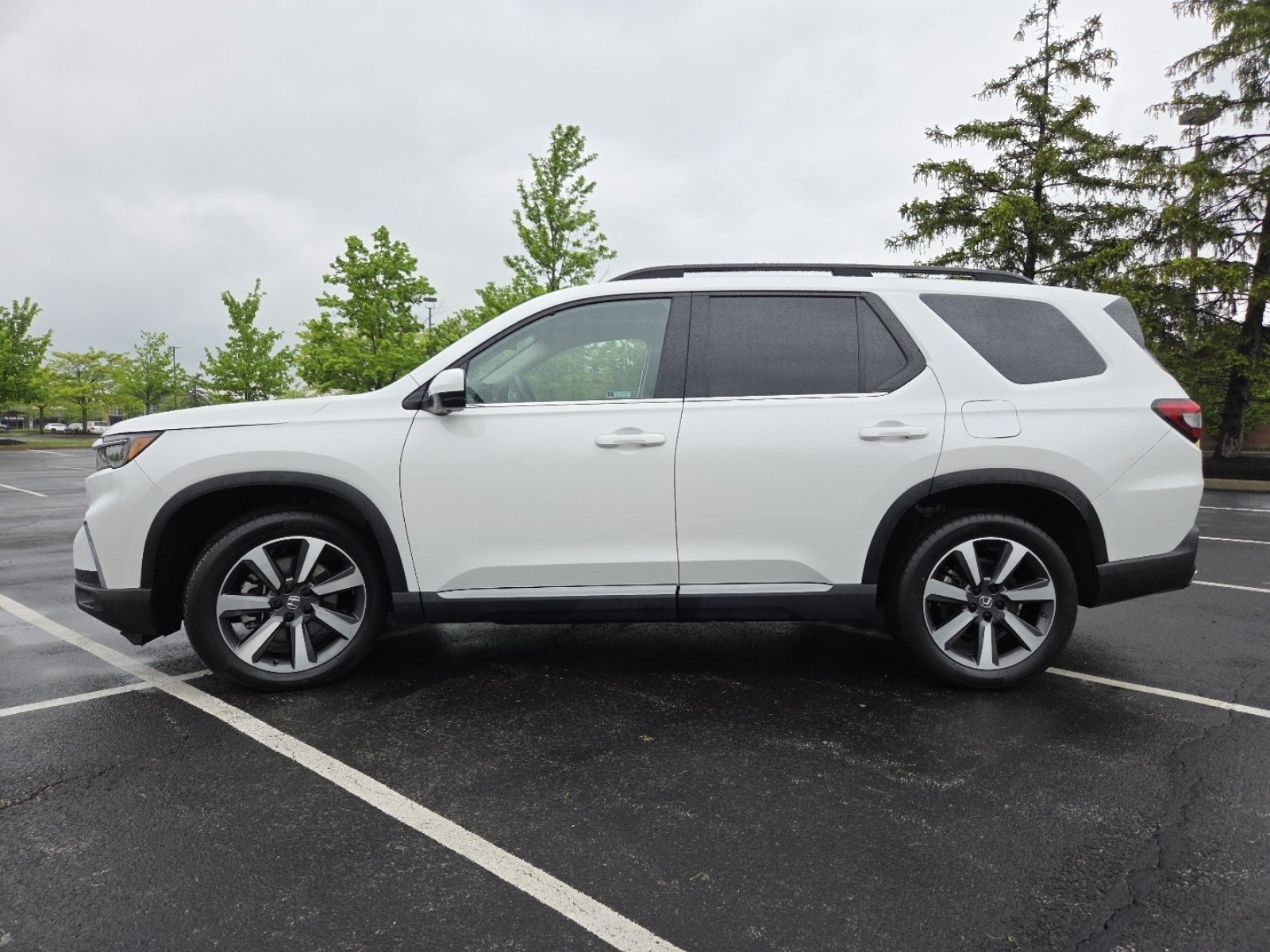 Used 2024 Honda Pilot Elite image 21