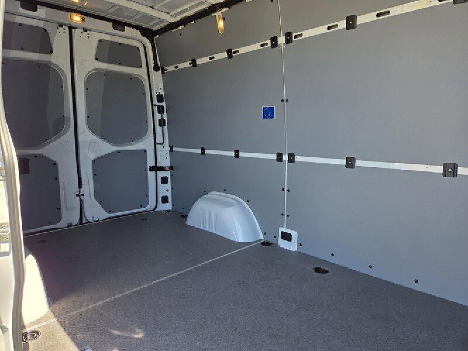New 2025 Mercedes-Benz Sprinter 2500 image 15