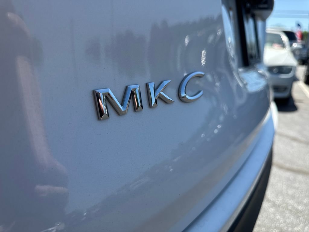 Used 2018 Lincoln MKC Select w/ Select Plus Package AWD/4WD image 27