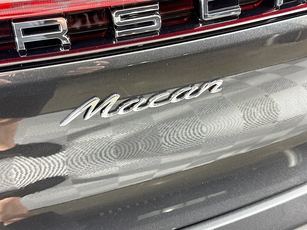 New 2026 Porsche Macan AWD/4WD image 34