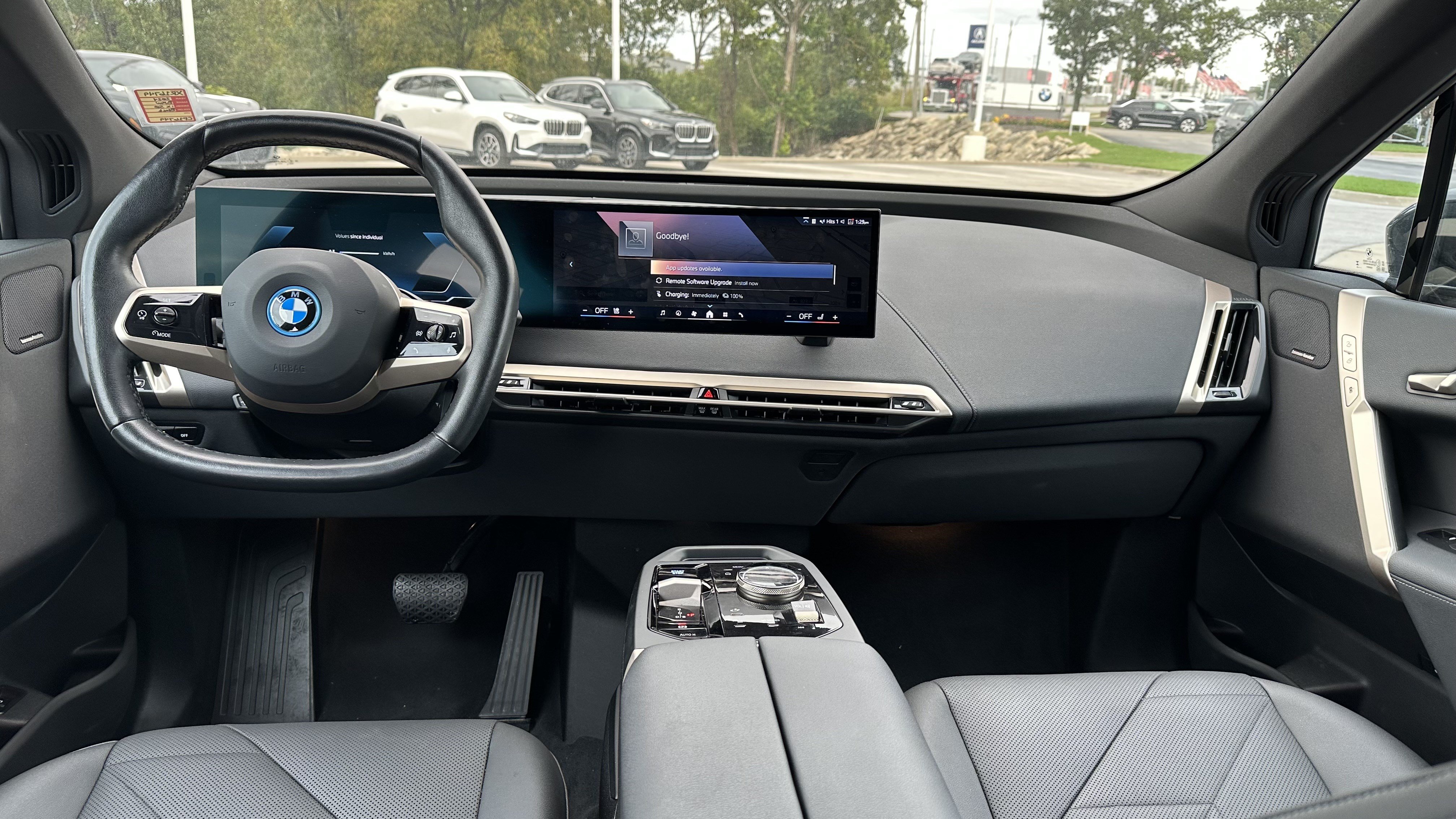 Certified 2024 BMW iX xDrive50 w/ Sport Package AWD/4WD image 29