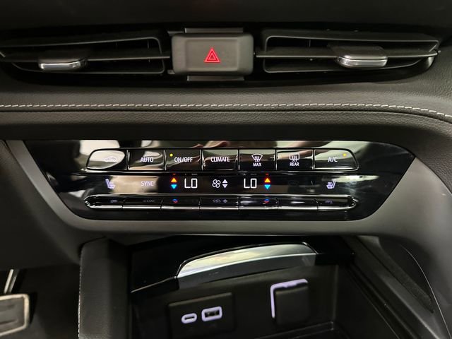 Used 2022 Buick Envision Preferred image 23